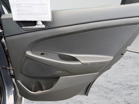 Used 2021 Hyundai Tucson Sport FWD image 33
