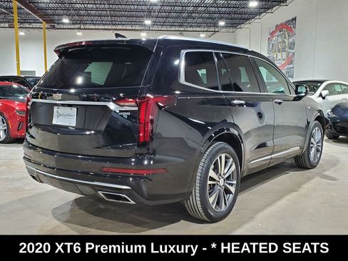 Used 2020 Cadillac XT6 Premium Luxury w/ LPO, Floor Liner Package FWD image 9