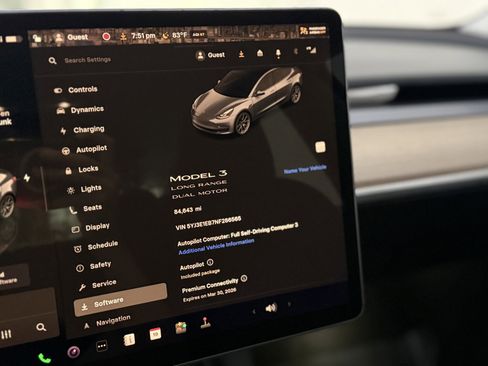 Used 2022 Tesla Model 3 Long Range image 34