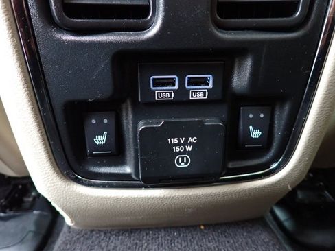 Used 2018 Jeep Grand Cherokee Limited AWD/4WD image 11