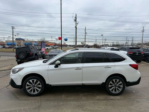 Used 2019 Subaru Outback 2.5i Touring image 7