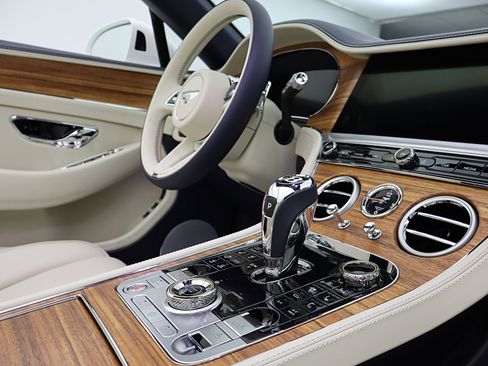 New 2026 Bentley Continental GTC image 48