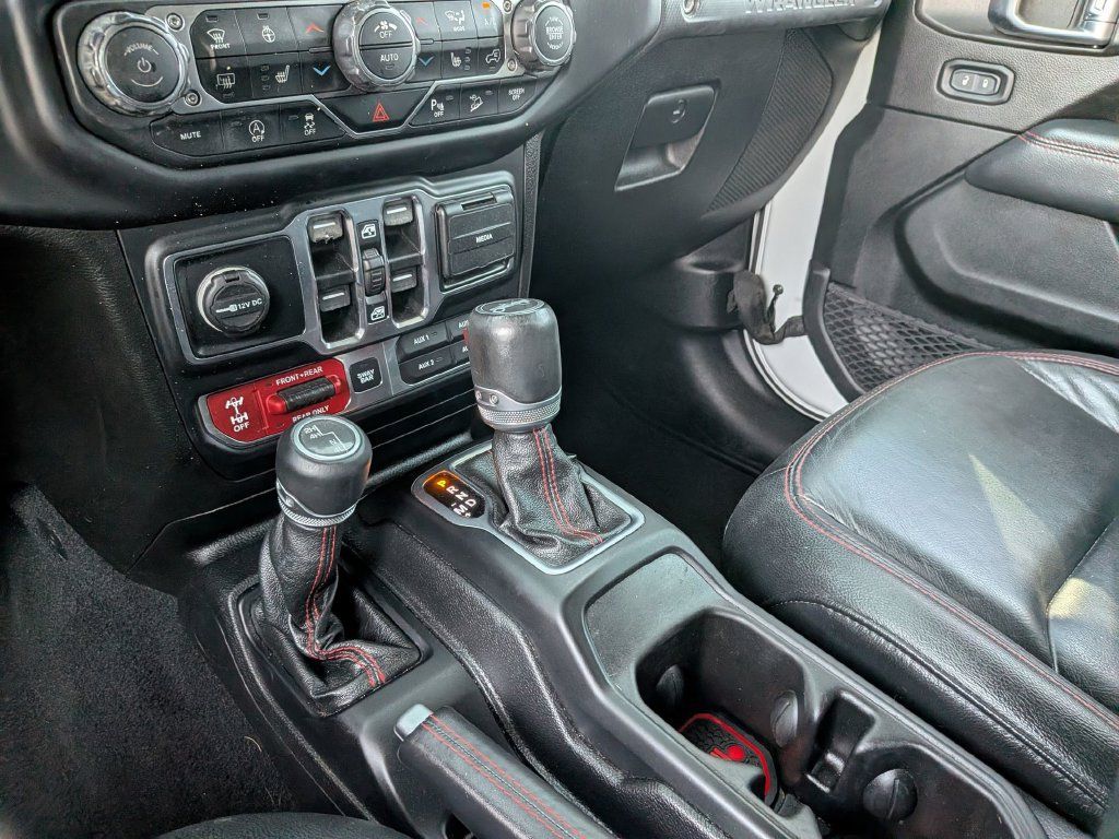 Used 2019 Jeep Wrangler Unlimited Rubicon AWD/4WD image 23