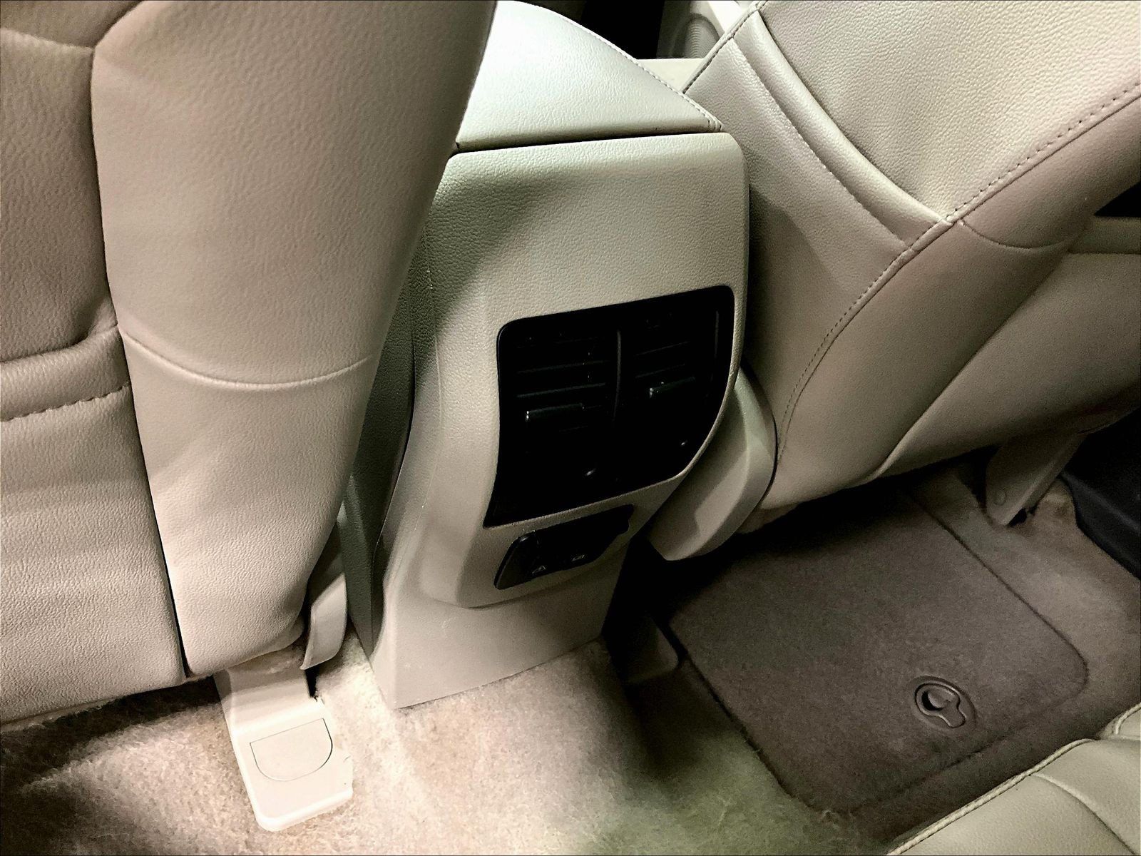 Used 2014 Ford Escape Titanium AWD/4WD image 10