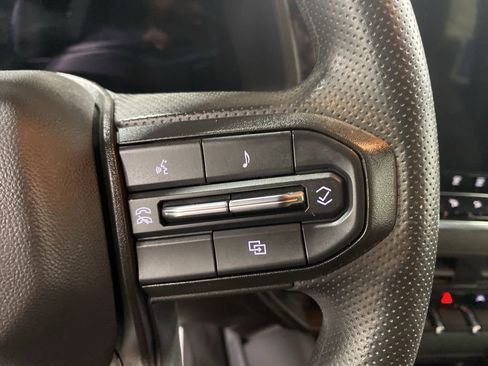 Used 2023 Chevrolet Colorado Trail Boss w/ Advanced Trailering Package AWD/4WD image 20