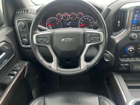 Used 2020 Chevrolet Silverado 1500 RST image 15