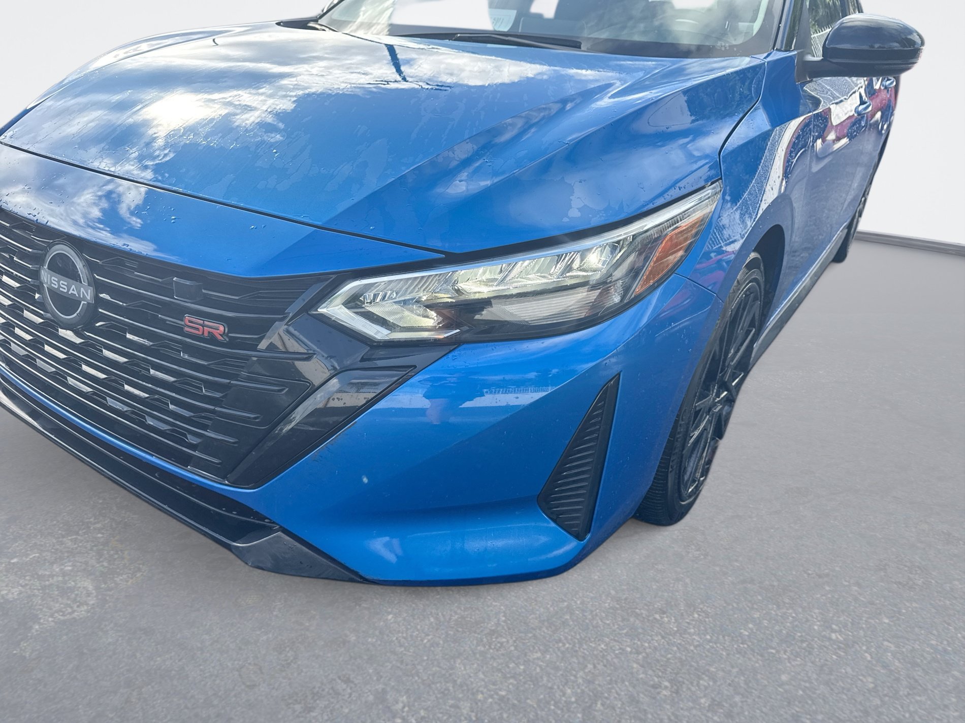 Certified 2025 Nissan Sentra SR w/ Midnight Edition FWD image 10