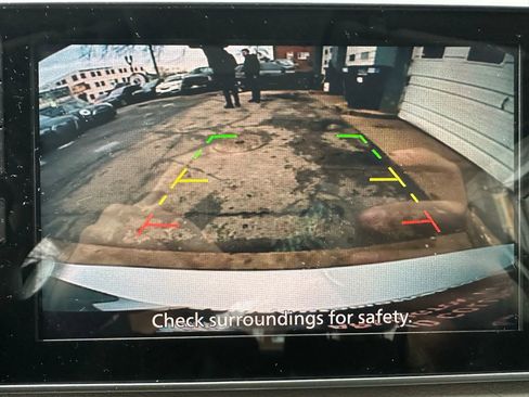 Used 2021 Nissan Versa SV image 20