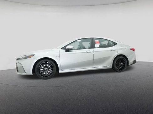 New 2026 Toyota Camry LE image 18