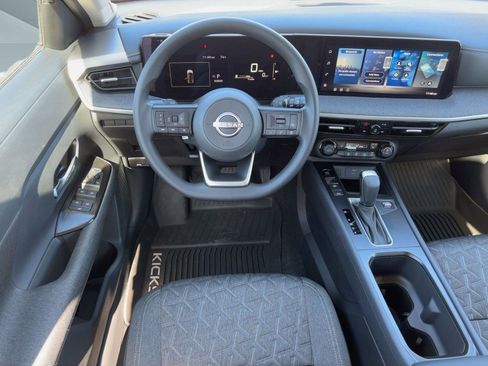 New 2026 Nissan Kicks SV w/ Cold Weather Package FWD image 26