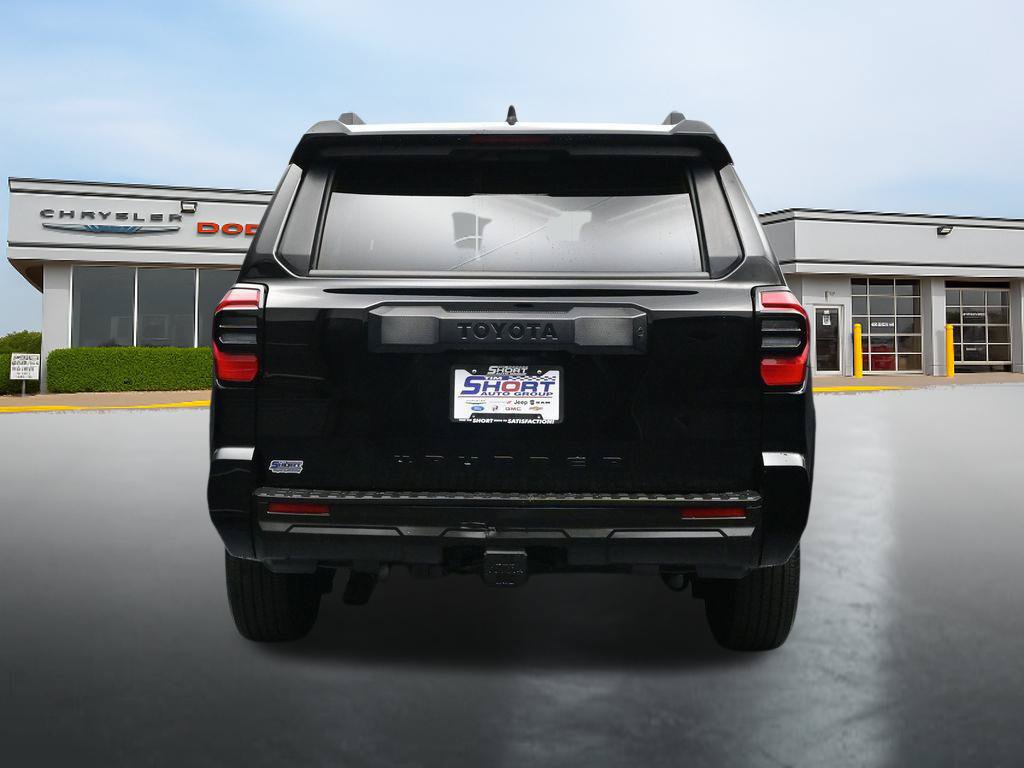Used 2026 Toyota 4Runner SR5 AWD/4WD image 4