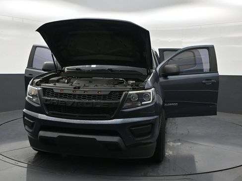 Used 2019 Chevrolet Colorado W/T w/ WT Convenience Package RWD image 32