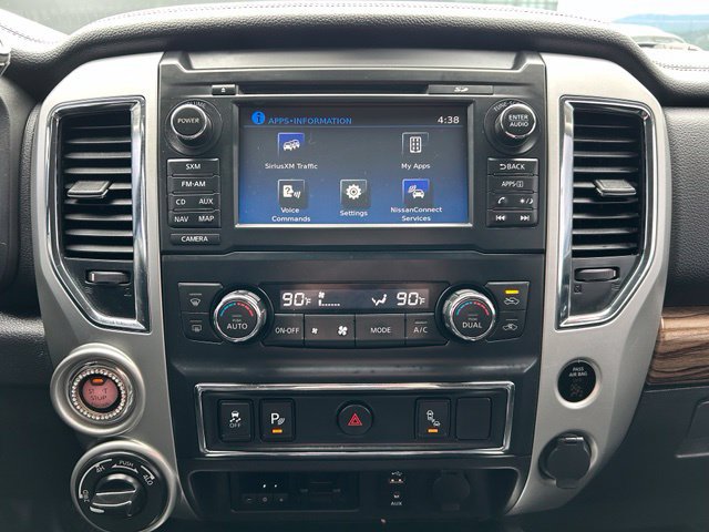 Used 2018 Nissan Titan SL w/ Chrome Package AWD/4WD image 17
