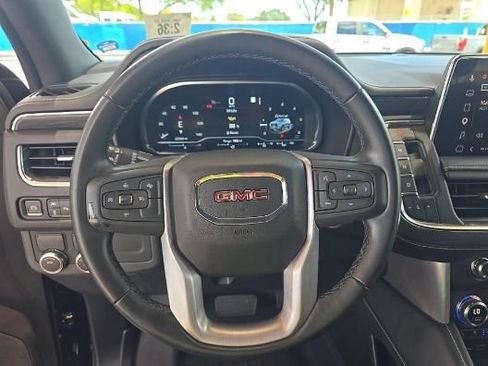 Used 2023 GMC Yukon SLT RWD image 12