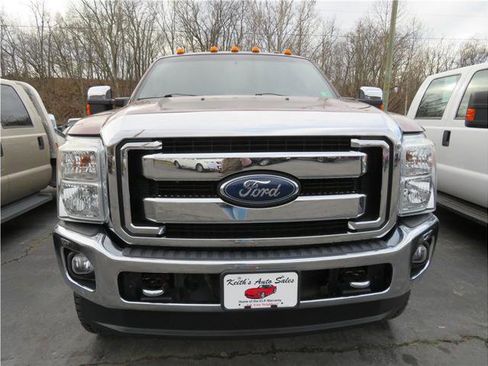 Used 2015 Ford F250 Lariat w/ Lariat Ultimate Package image 14