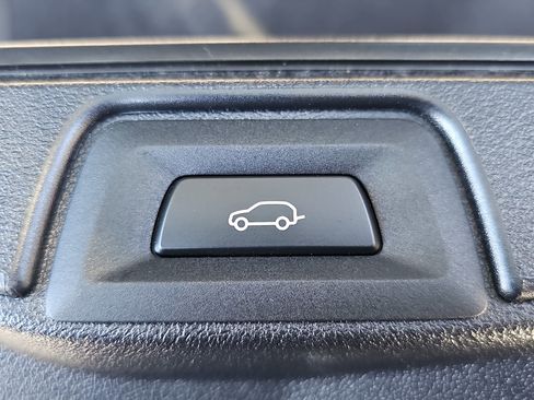 Used 2023 BMW X5 sDrive40i w/ Parking Assistance Package image 14