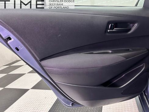 Used 2022 Toyota Corolla LE image 17