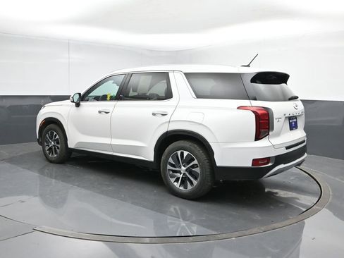 Used 2020 Hyundai Palisade SEL FWD image 3