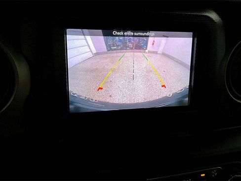 Used 2021 Jeep Wrangler Unlimited Sport image 14