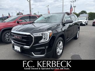 Certified 2022 GMC Terrain SLE image 1