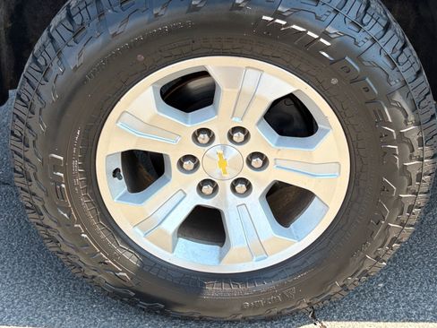 Used 2014 Chevrolet Silverado 1500 LTZ Z71 w/ LTZ Plus Package AWD/4WD image 24