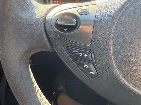 Used 2013 Nissan Juke NISMO image 24