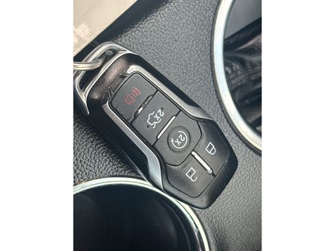 Used 2015 Ford Mustang Convertible w/ Equipment Group 051A RWD image 29