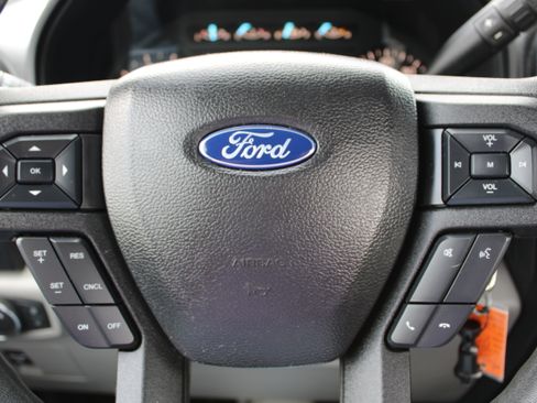 Used 2018 Ford F150 XL w/ Equipment Group 101A Mid RWD image 16