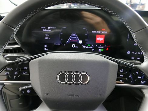 New 2025 Audi Q5 Premium Plus image 17