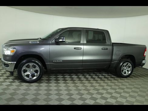 Used 2022 RAM 1500 Big Horn AWD/4WD image 16