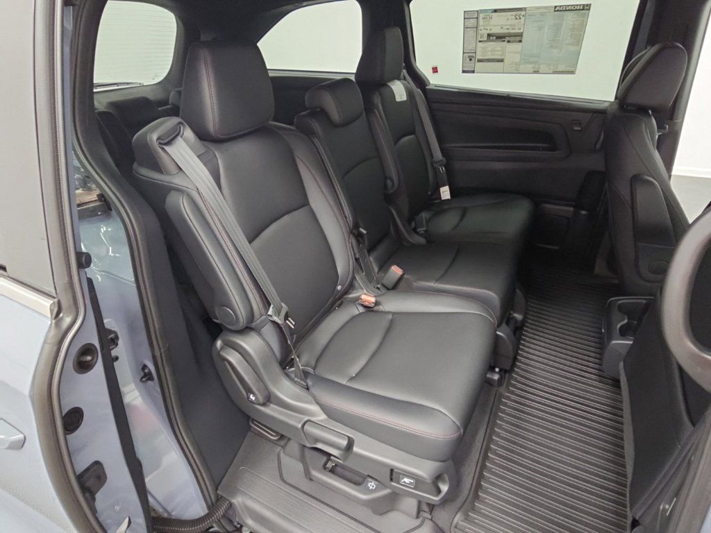 New 2027 Honda Odyssey Sport-L image 36