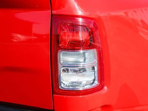 Used 2024 RAM 3500 Big Horn image 14