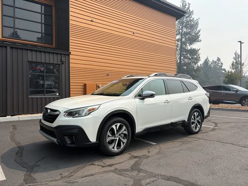 Used 2020 Subaru Outback Touring XT AWD/4WD image 1