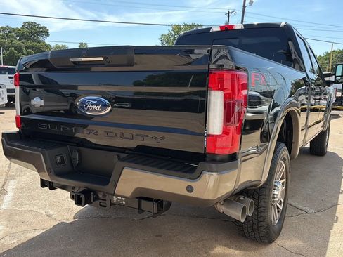 Used 2019 Ford F250 King Ranch w/ King Ranch Ultimate Package AWD/4WD image 3