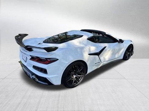 Used 2024 Chevrolet Corvette Z06 w/ Z07 Performance Package RWD image 53