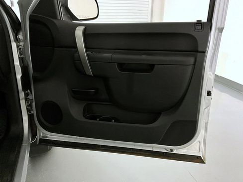 Used 2012 GMC Sierra 1500 SLE w/ SLE Preferred Package image 16