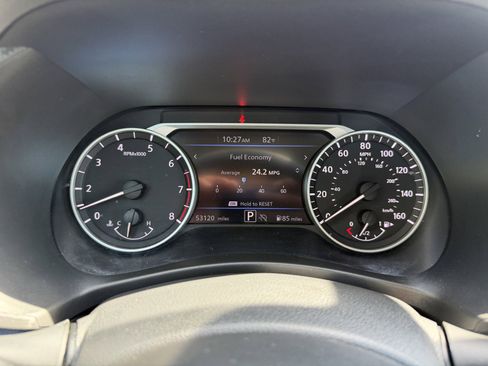 Used 2024 Nissan Sentra SV FWD image 21