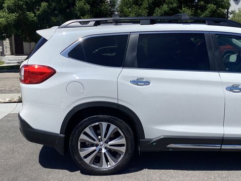 Certified 2022 Subaru Ascent Touring AWD/4WD image 6