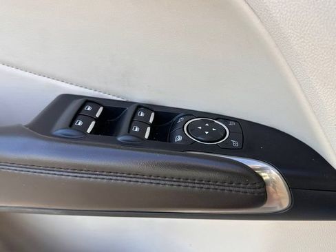 Used 2018 Lincoln MKC Reserve AWD/4WD image 19