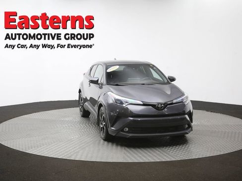Used 2019 Toyota C-HR Limited FWD image 49