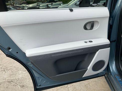 Used 2025 Hyundai Ioniq 5 Limited image 33
