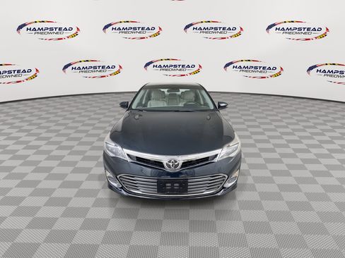 Used 2015 Toyota Avalon XLE image 3