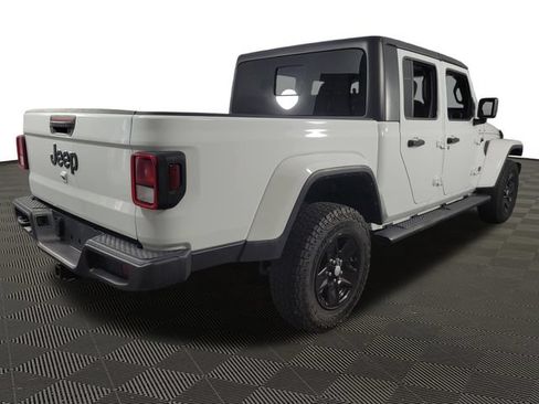Used 2022 Jeep Gladiator Sport AWD/4WD image 9
