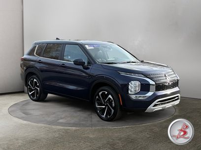 Used 2024 Mitsubishi Outlander SE