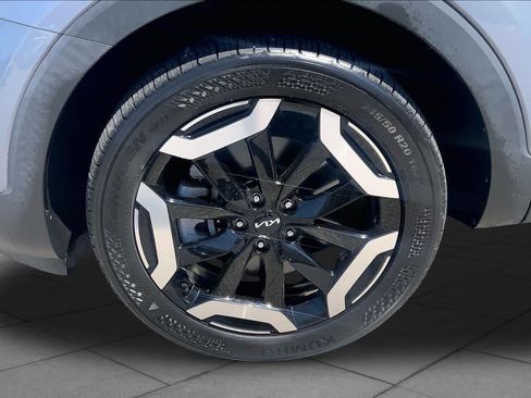 Used 2024 Kia Telluride S w/ S Sunroof Package FWD image 10