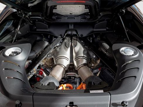 Used 2024 Ferrari 296 GTB image 9