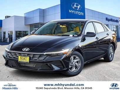 New 2026 Hyundai Elantra SE