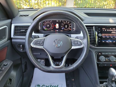 Used 2022 Volkswagen Atlas Cross Sport SEL Premium R-Line AWD/4WD image 17
