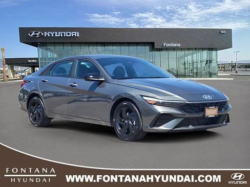 New 2026 Hyundai Elantra SEL Sport FWD image 1