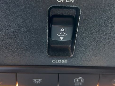 Used 2022 Nissan Altima 2.5 SV image 30